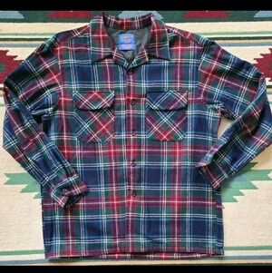 Pendleton Men's Woolen Mills Red Blue Board Wool Plaid Flannel Shirt